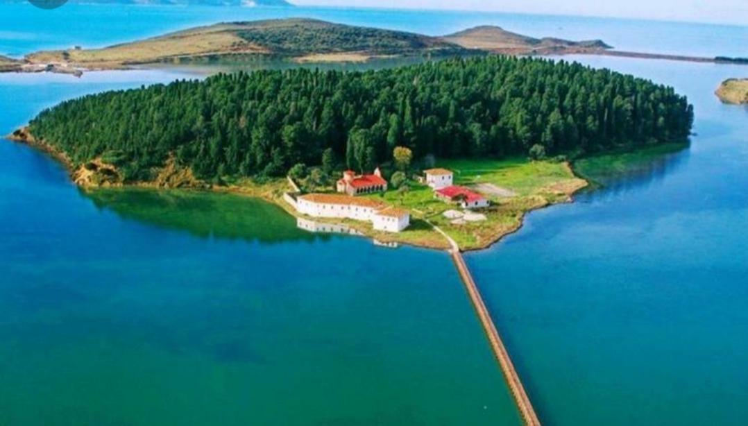 Ann'Apartment Орикум Экстерьер фото